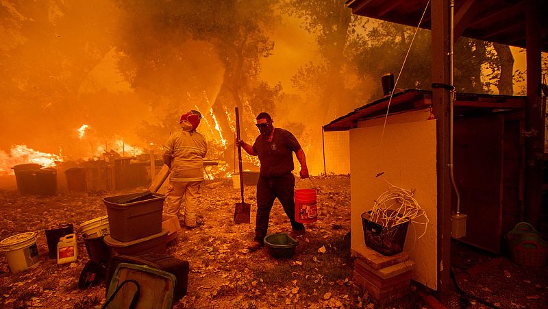 El fuego que trae el cambio climático: megaincendios forestales que no se apagarán con más hidroaviones