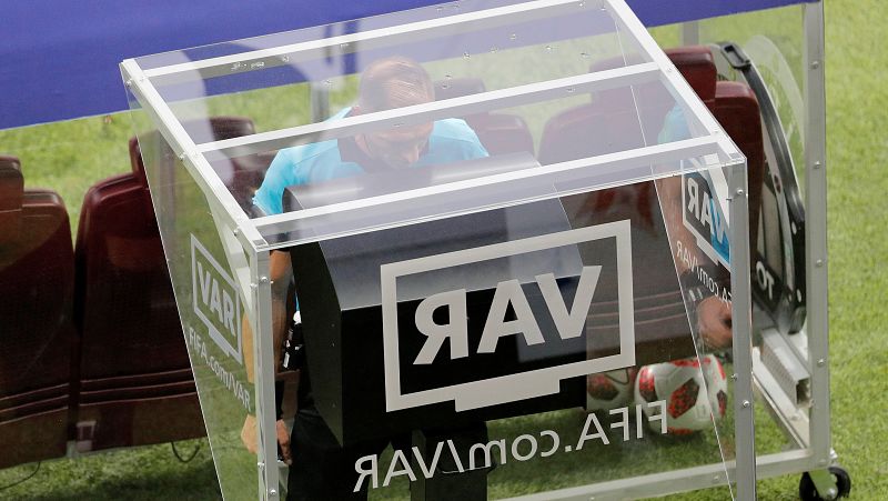 La Supercopa estrenará el VAR en España en partido oficial