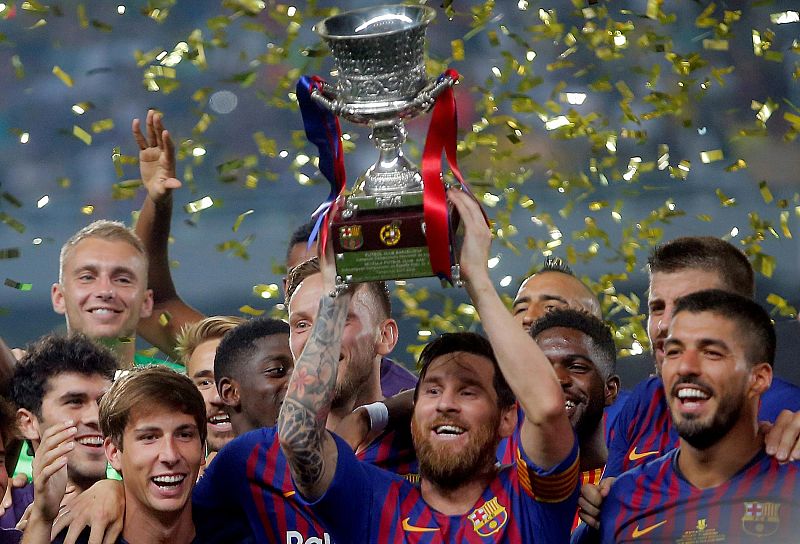 La 33ª reinvención de Messi y la parada de Ter Stegen, claves en la Supercopa del Barça