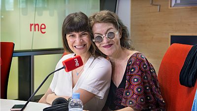 'Todas las mujeres' llega al teatro con Mónica Regueiro y Nuria González