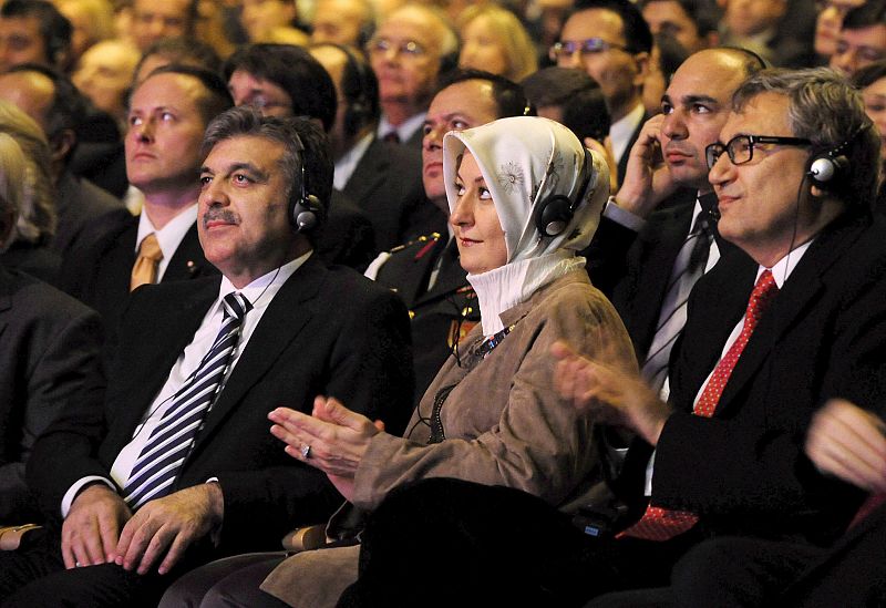 Pamuk critica en la Feria de Fráncfort la censura en Turquía ante el presidente Gül
