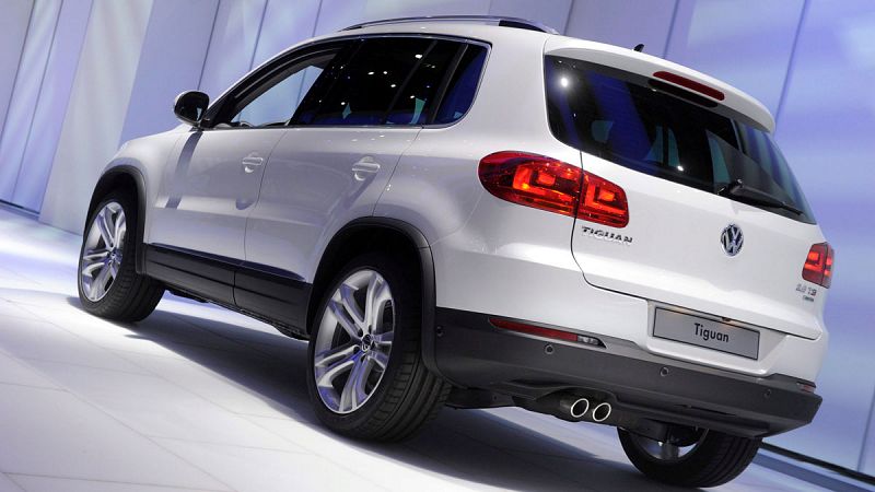 Volkswagen llama a revisión a 700.000 automóviles de los modelos Tiguan y Touran