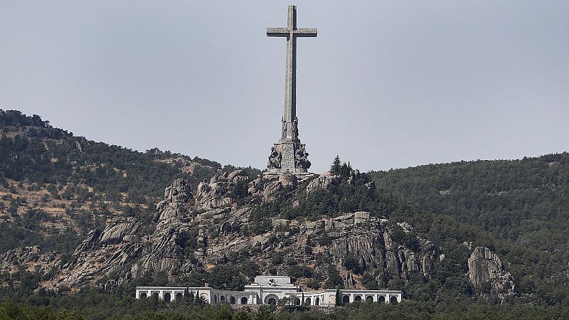 El PP se plantea recurrir el decreto ley para la exhumación de Franco y Cs se abstendrá