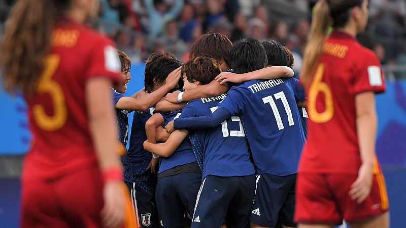 Japón se lleva el Mundial ante una notable España