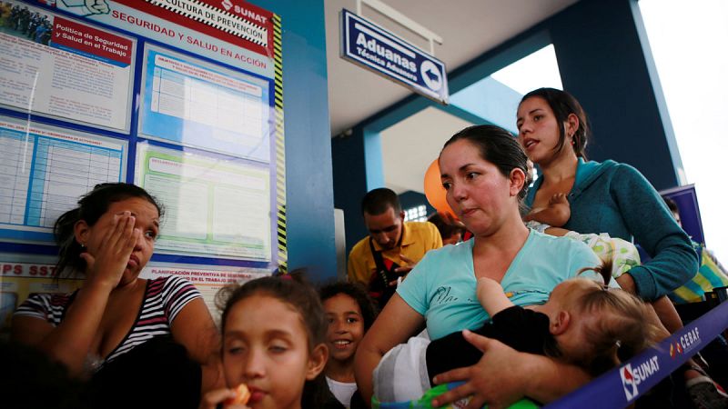Un tribunal ecuatoriano anula la exigencia de pasaporte a los venezolanos que quieran entrar en el país