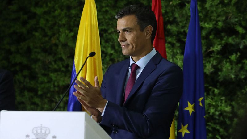 Pedro Sánchez expresa su apoyo a Iván Duque ante el reto migratorio por Venezuela
