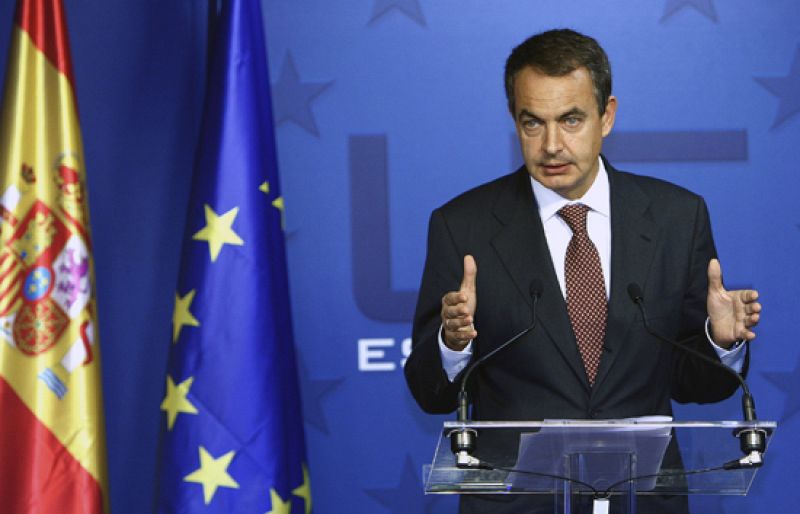 Zapatero: "La crisis viene de EE.UU y se va a superar gracias a la UE"