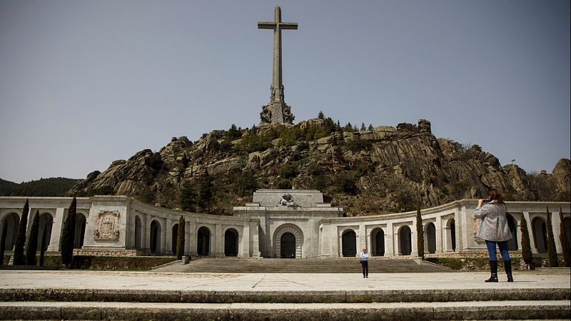 Informe semanal - La losa del Valle de los Caídos