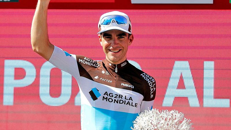 Tony Gallopin le gana la partida al pelot�n y se impone en Pozo Alc�n