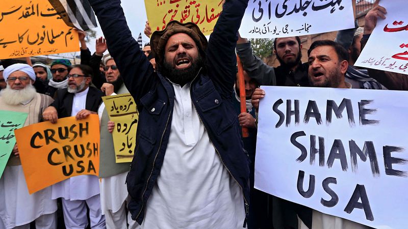 EE.UU. cancela 300 millones de dólares en ayudas a Pakistán por su inacción ante los grupos armados