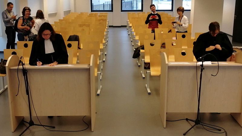 España alegará falta de competencia de la Justicia belga en la defensa de Llarena