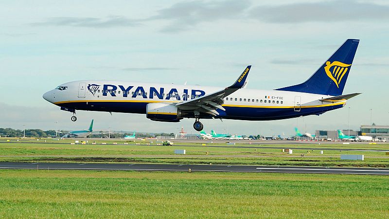 Los trabajadores de Ryanair convocan una huelga a nivel europeo la última semana de septiembre