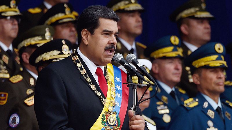EE.UU. se reunió con militares venezolanos que planeaban un golpe de Estado contra Maduro, según NYT