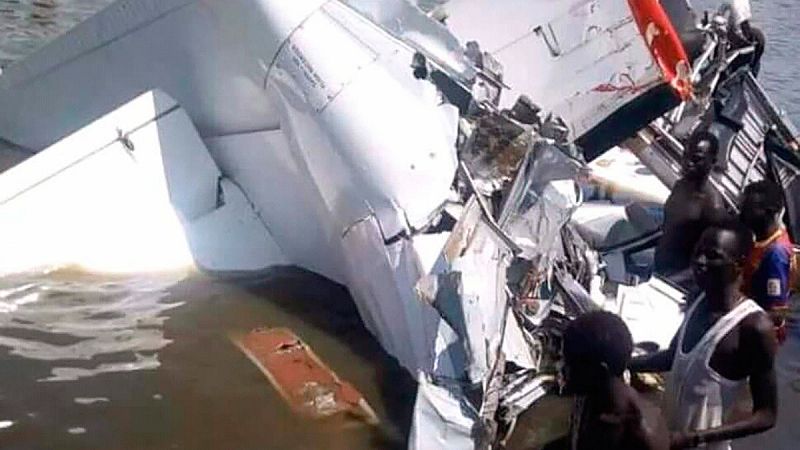 Al menos 17 muertos al estrellarse un avión en Sudán del Sur