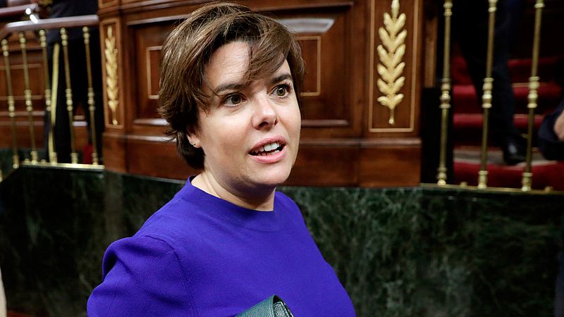 Sáenz de Santamaría deja la política