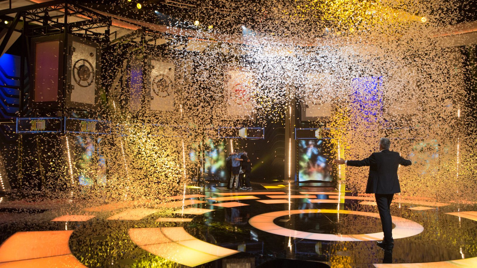 Crush - El equipo asturiano gana los 30.000 euros en la final de Crush