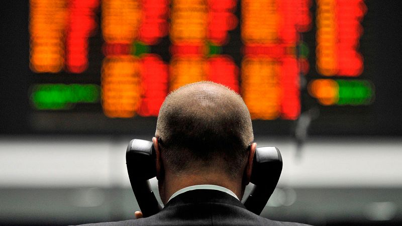 Endeudamiento, guerra comercial y mercados bursátiles: los fantasmas que pueden desencadenar una nueva recesión