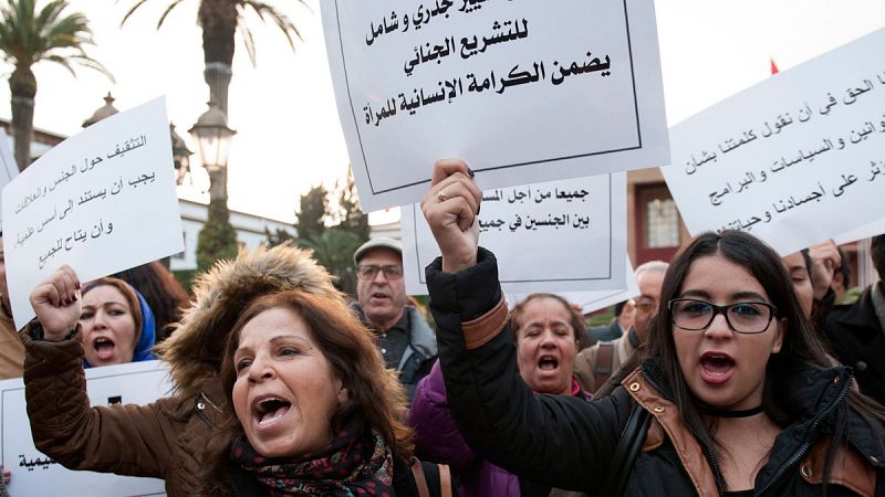 Una ley penaliza por primera vez el acoso a las mujeres en Marruecos