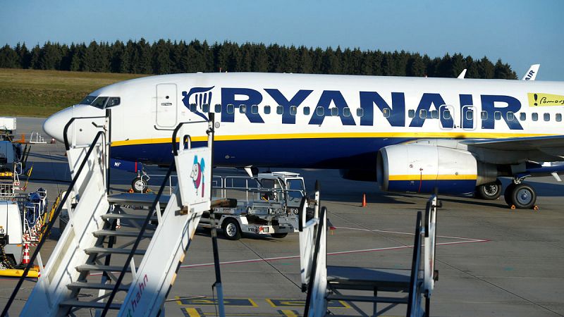 La huelga de tripulantes de Ryanair sigue en pie el 28 de septiembre tras acabar sin acuerdo la mediación