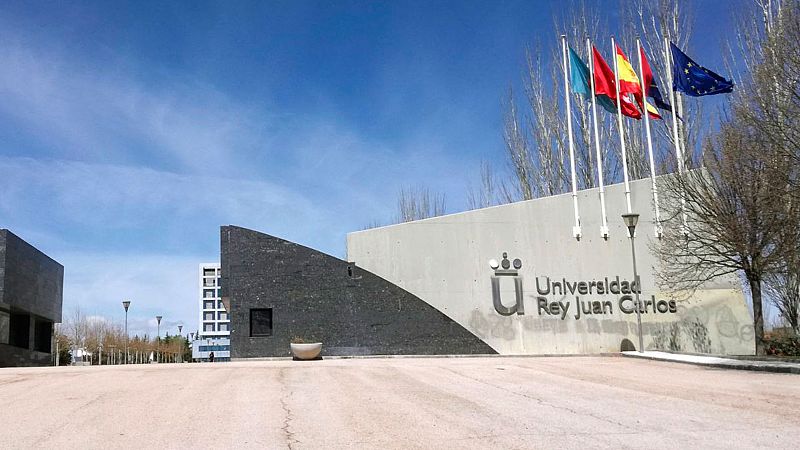 Un juez investiga 500 títulos de Derecho obtenidos por italianos en la Universidad Rey Juan Carlos