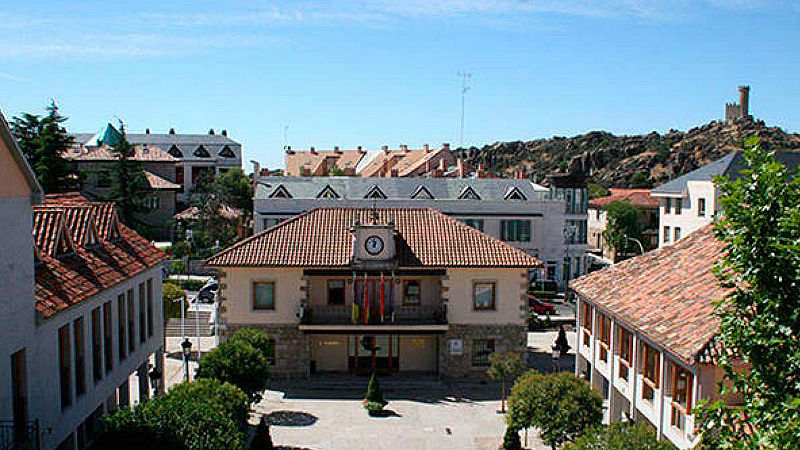 El PP de Madrid abre expediente al concejal que chantajeó a la alcaldesa de Torrelodones