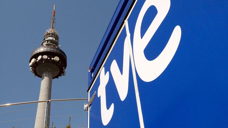 El Constitucional admite a trámite los recursos del PP contra el decreto de renovación de RTVE