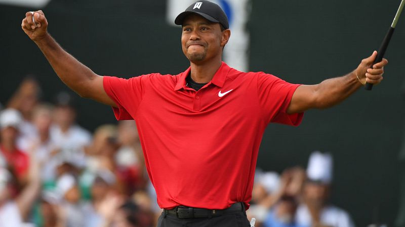Tiger Woods vuelve a ganar un título más de cinco años después