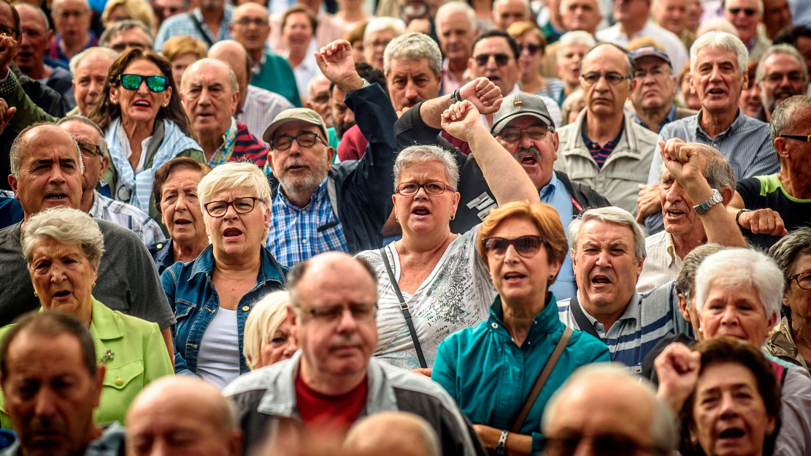 El aumento del gasto en pensiones y el descenso de la población ponen sobre la mesa el reto de cómo financiar el sistema