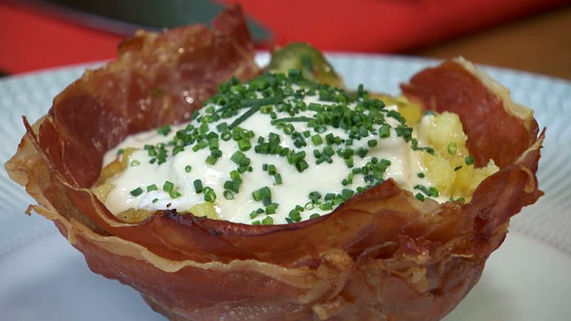 Patatas con jam�n y huevo