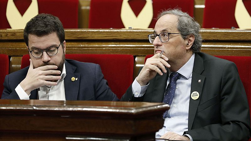 El soberanismo reconoce su debilidad y llama a la unidad tras la ruptura en el Parlament
