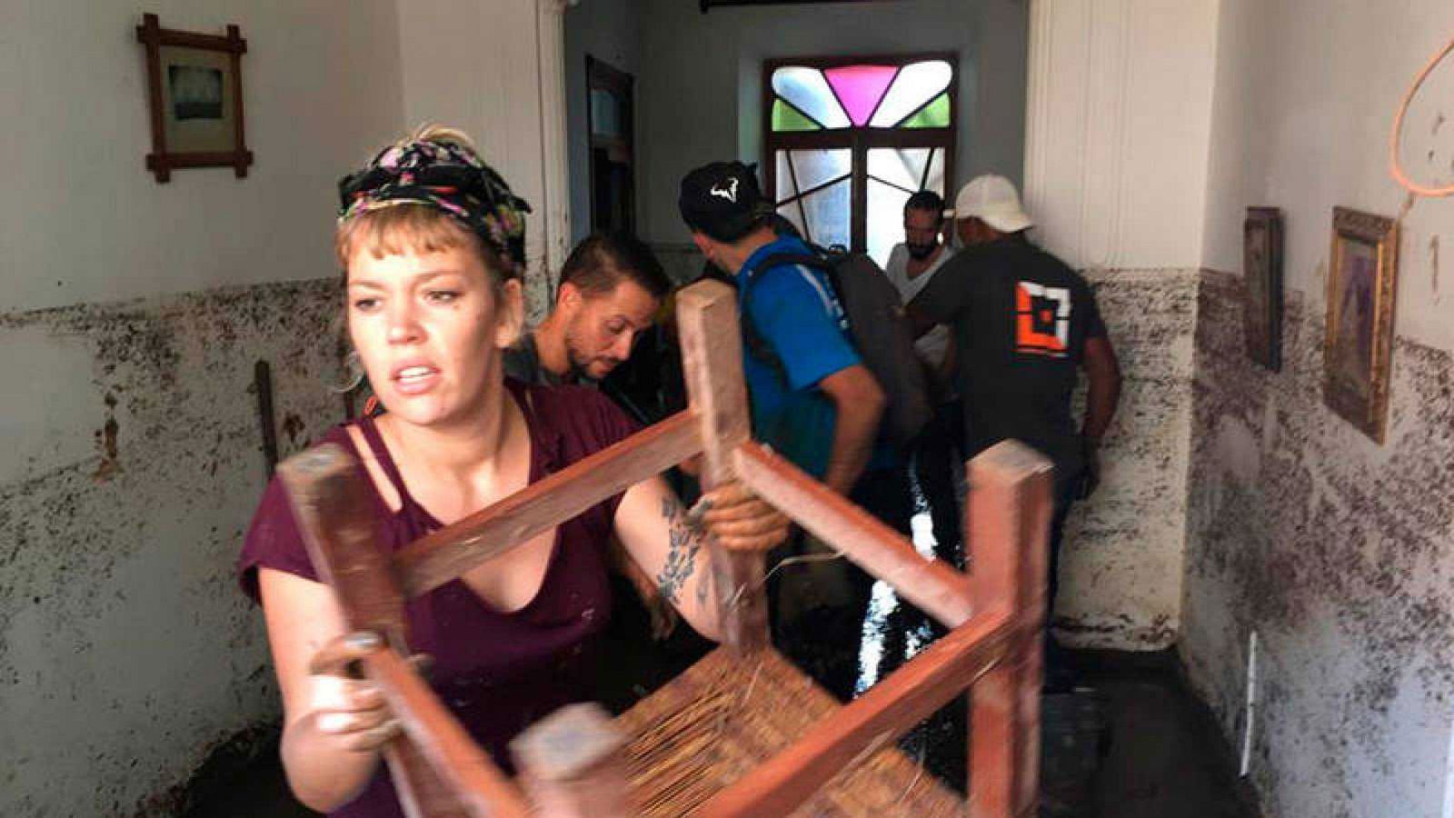 Una ola de solidaridad llega a Sant Llorenç des Cardassar, Mallorca, a raíz de las inundaciones