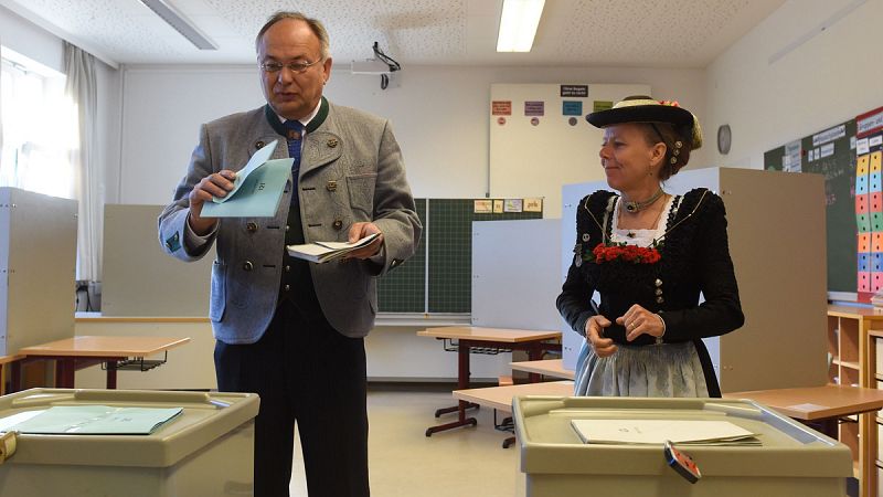 Baviera vota en una nueva prueba para la CSU y el Gobierno de Angela Merkel