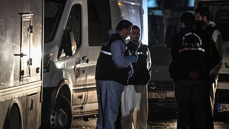 Los forenses turcos buscan pistas sobre Khashoggi en una furgoneta del consulado saudí