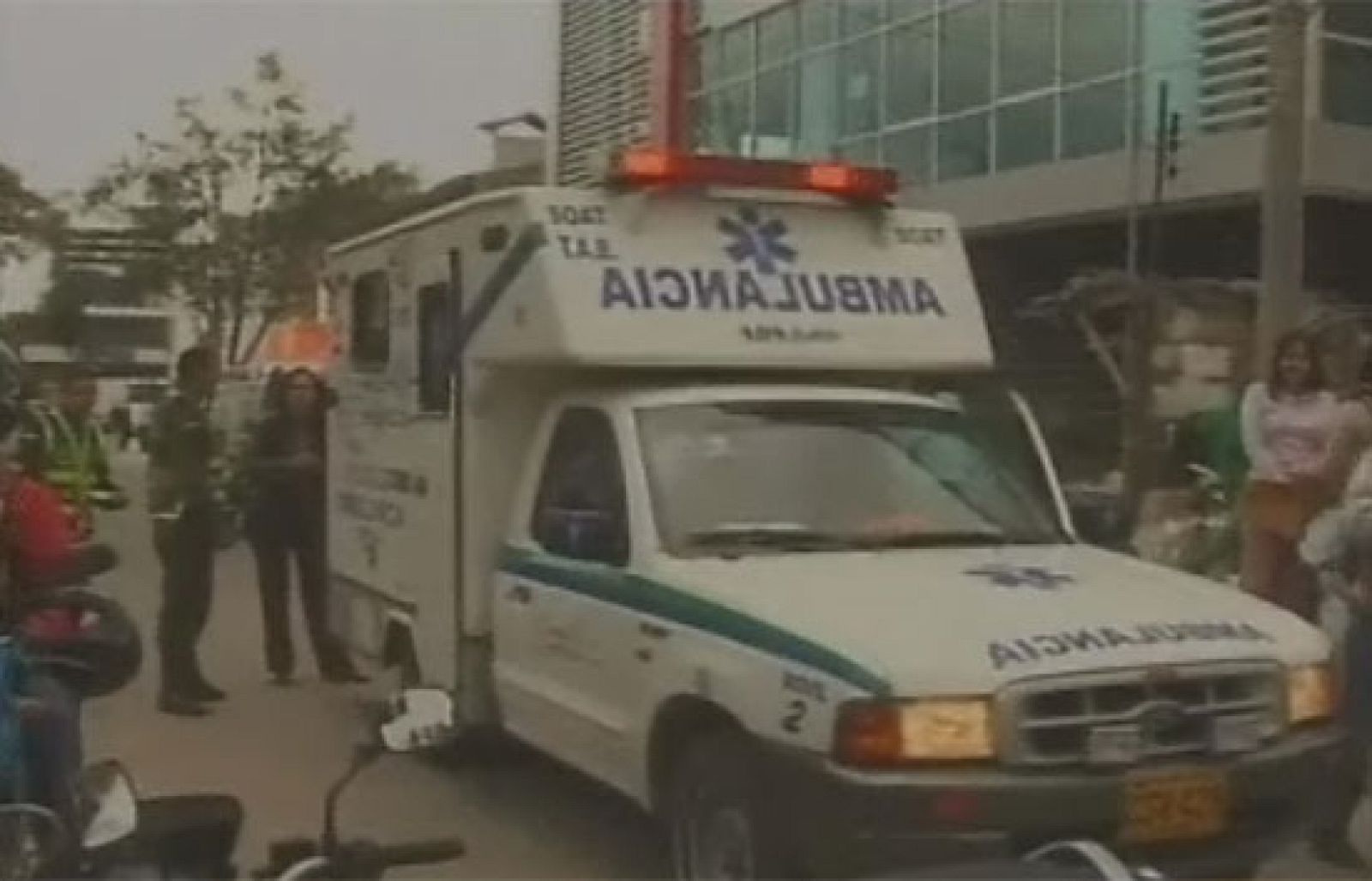 Varios heridos por seis explosiones simultáneas en Bogotá | Ver