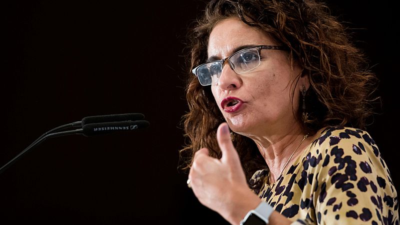 Montero rechaza mezclar la negociación presupuestaria con "otros asuntos", en relación a los políticos presos