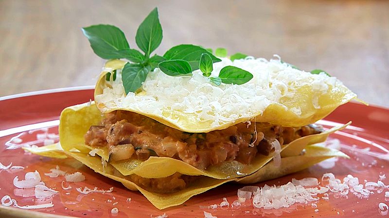 Lasa�a crujiente de verduras