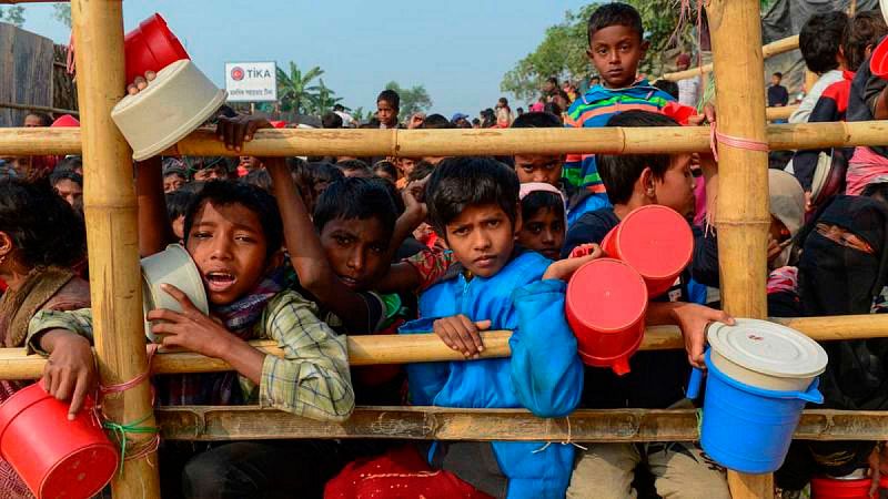 Australia impone sanciones contra cinco militares birmanos por la crisis de los rohinyás