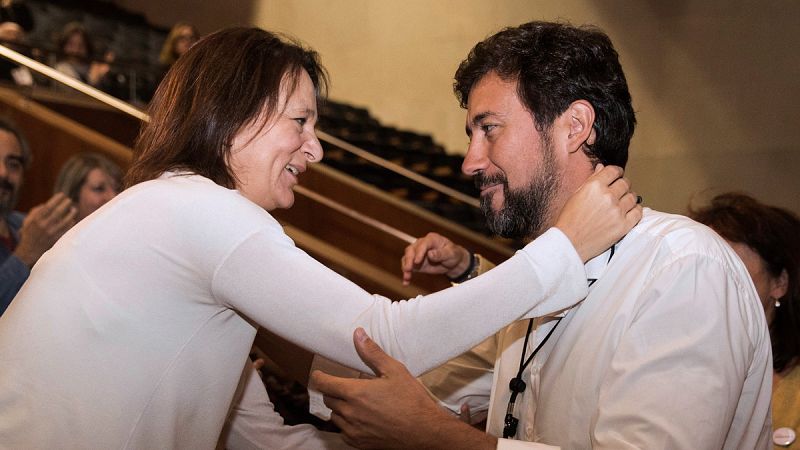 Antón Gómez-Reino gana las primarias de Podemos en Galicia a Carolina Bescansa