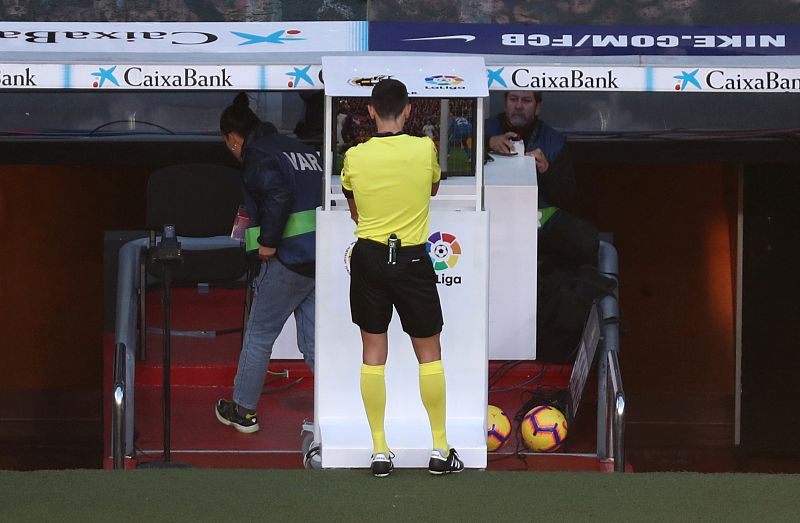 El VAR se estrena en los Clásicos con un penalti contra el Madrid