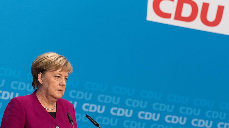 Merkel renuncia a la reelección como presidenta de la CDU y como canciller