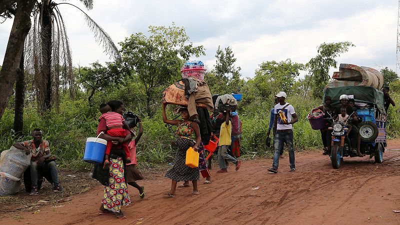 La ONU y Oxfam alertan de la situación de 300.000 inmigrantes congoleños expulsados de Angola
