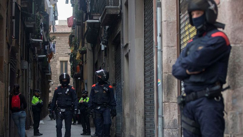 Detenido un chico de 16 años por abusar sexualmente de seis ancianas en Olot (Girona)