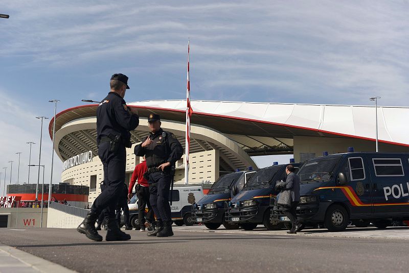 Casi 1.200 efectivos vigilarán a los más de 2.000 aficionados alemanes que acudirán al Metropolitano