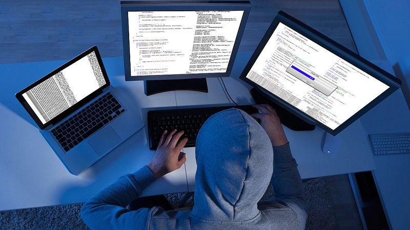 Once detenidos y seis investigados por descargar material pedófilo de internet