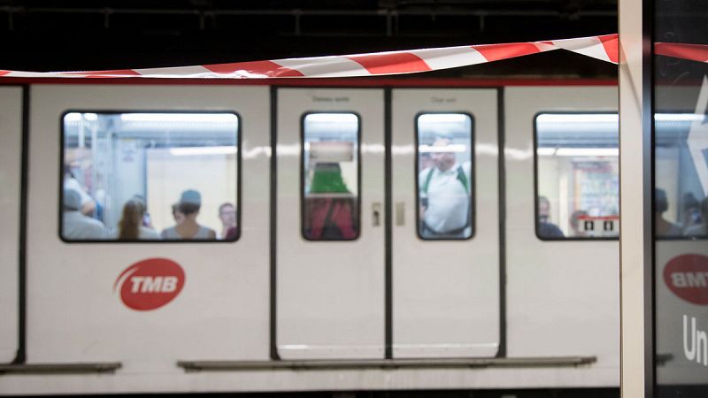 Ocho de los 15 detenidos por la presunta agresión sexual a una joven en el metro quedan en libertad