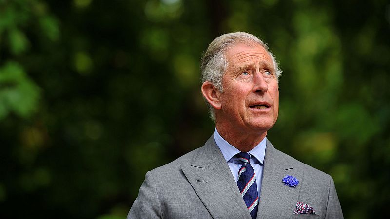 Carlos de Inglaterra cumple 70 años sin sentarse en el trono británico