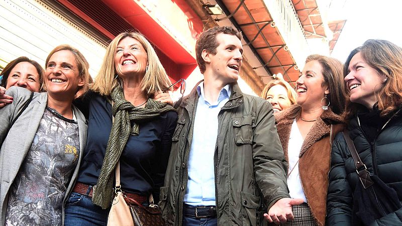 Casado acusa a Díaz de "soberbia", "prepotente" y de haber "colocado" a su familia en la Junta de Andalucía