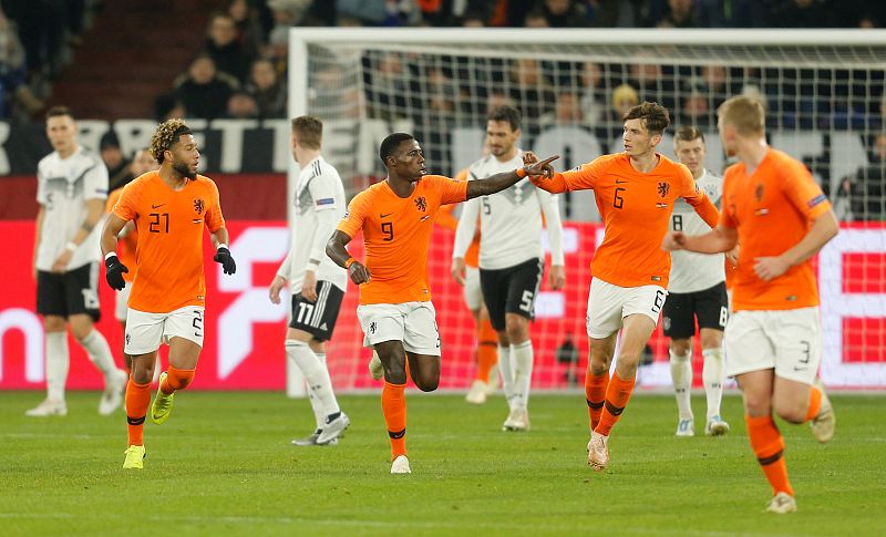 Holanda remonta ante Alemania para colarse 'in extremis' en la final a cuatro