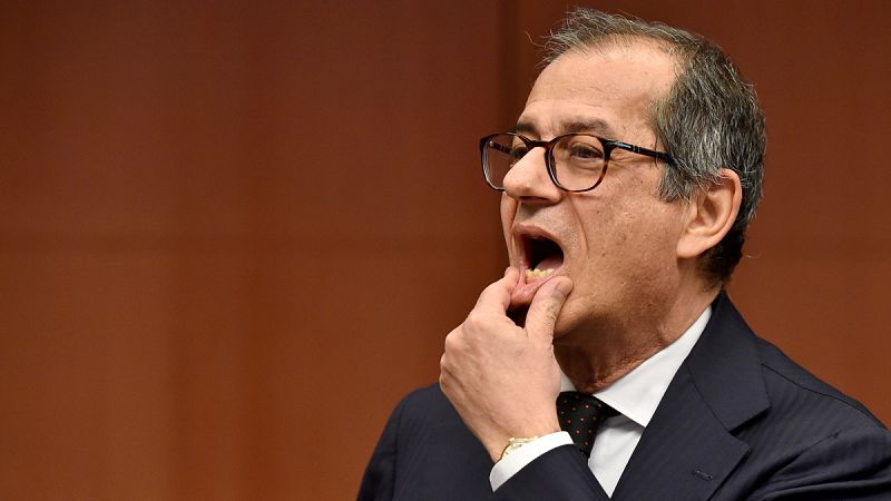 Bruselas pide abrir a Italia un procedimiento por déficit excesivo