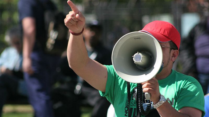 La Constitución y el reto de los nuevos medios de comunicación